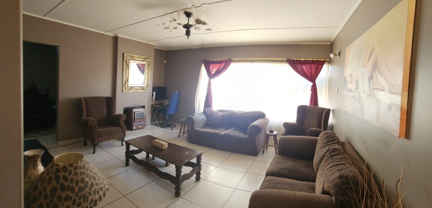4 Bedroom House for Sale in Sasolburg Ext 23