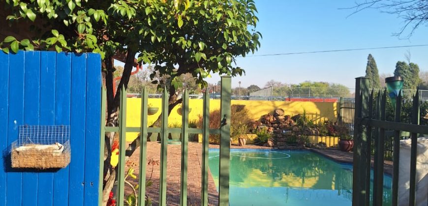 4 Bedroom House for Sale in Sasolburg Ext 4