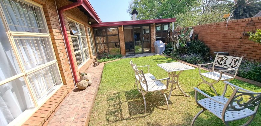 3 Bedroom Townhouse for Sale in Vaalpark