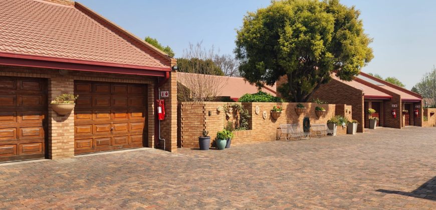 3 Bedroom Townhouse for Sale in Vaalpark