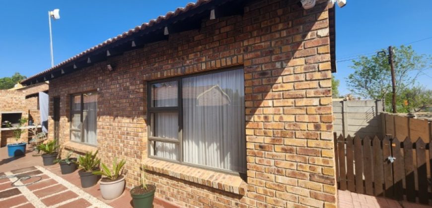 3 Bedroom Apartment / Flat for Sale in Sasolburg Ext 10