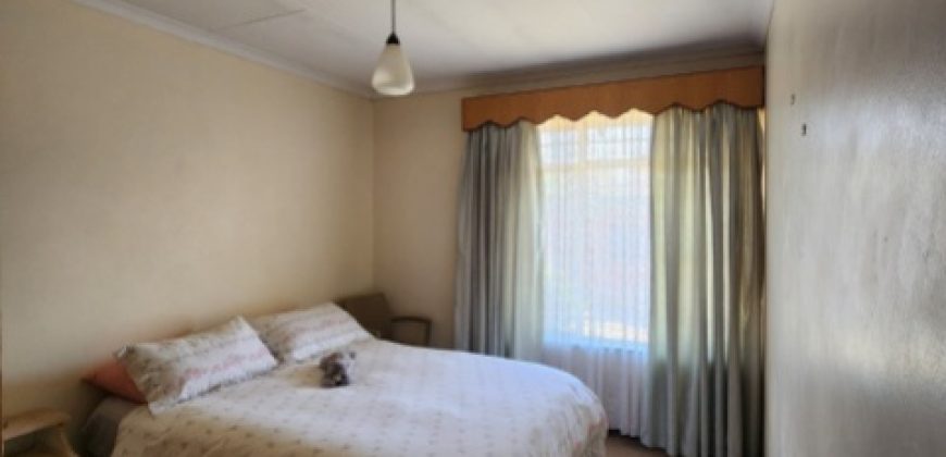 4 Bedroom House for Sale in Sasolburg Ext 10