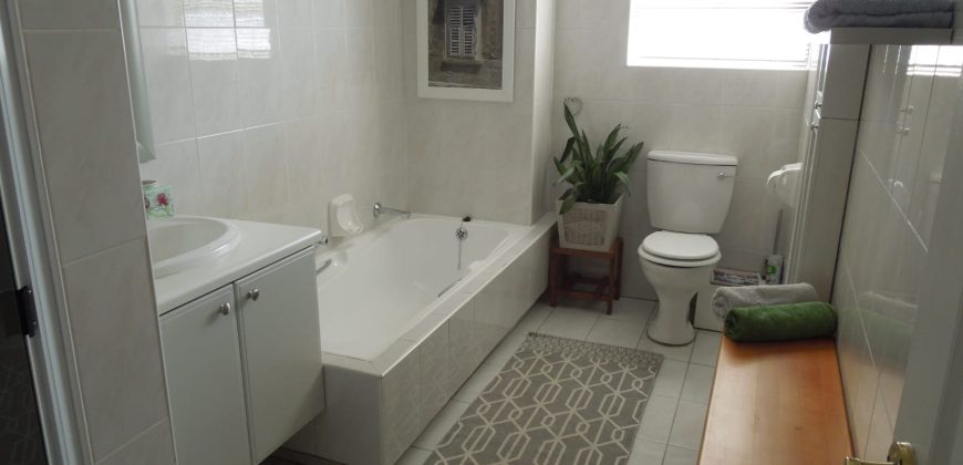3 Bedroom Townhouse for Sale in Sasolburg Ext 23
