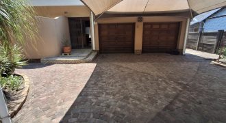 3 Bedroom House for Sale in Vaalpark