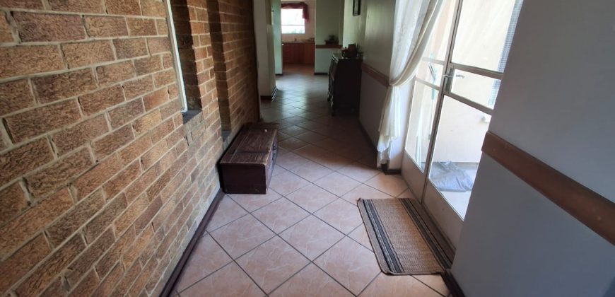 3 Bedroom House for Sale in Vaalpark