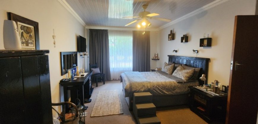 3 Bedroom House for Sale in Vaalpark