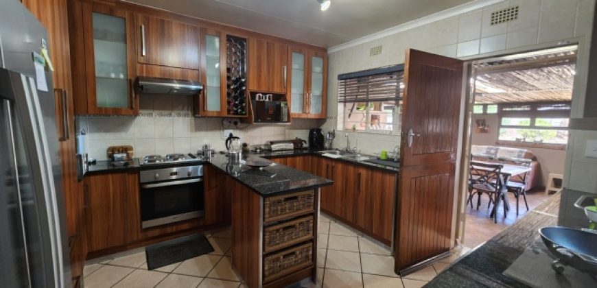 3 Bedroom House for Sale in Vaalpark