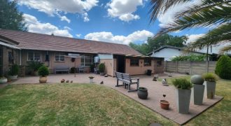 3 Bedroom House for Sale in Vaalpark