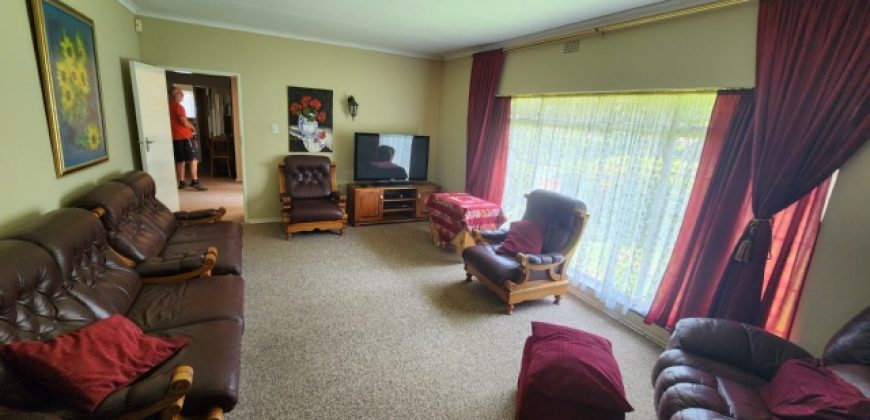 4 Bedroom House for Sale in Roodia