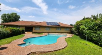 4 Bedroom House for Sale in Roodia