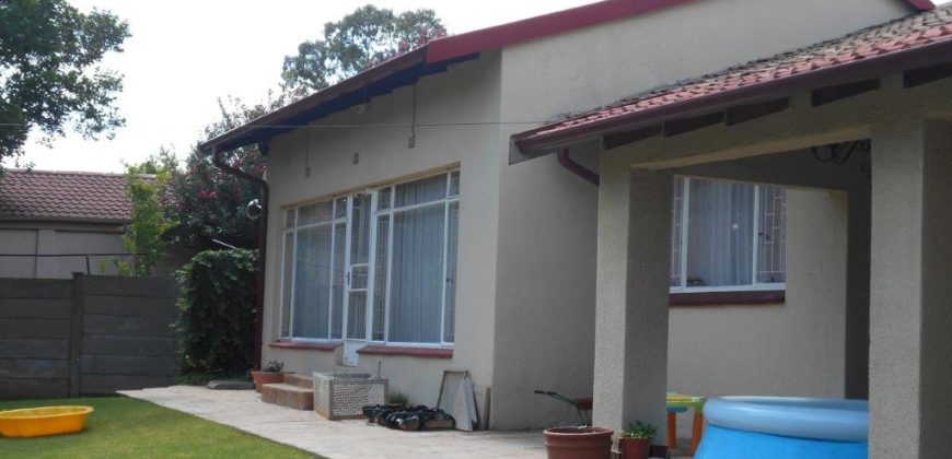 3 Bedroom House for Sale in Sasolburg Central