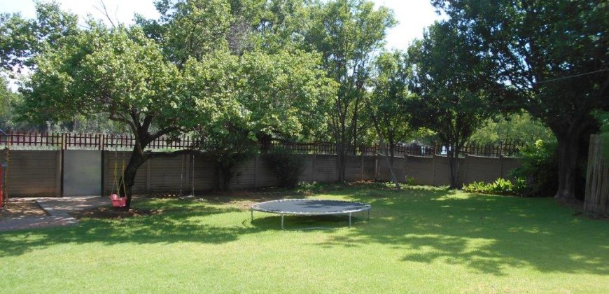 3 Bedroom House for Sale in Sasolburg Central