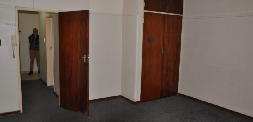 1 Bedroom Apartment / Flat for Sale in Vanderbijlpark Cw 1