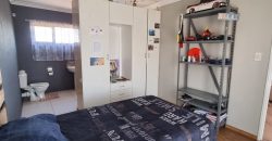 4 Bedroom House for Sale in Vaalpark