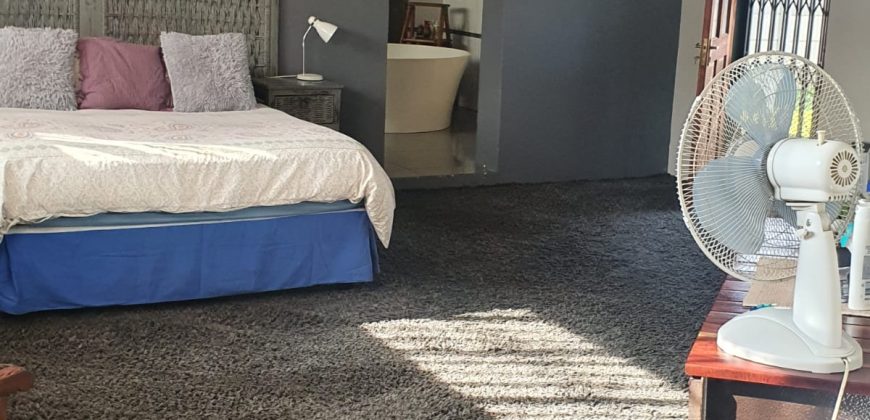 4 Bedroom House for Sale in Vaalpark