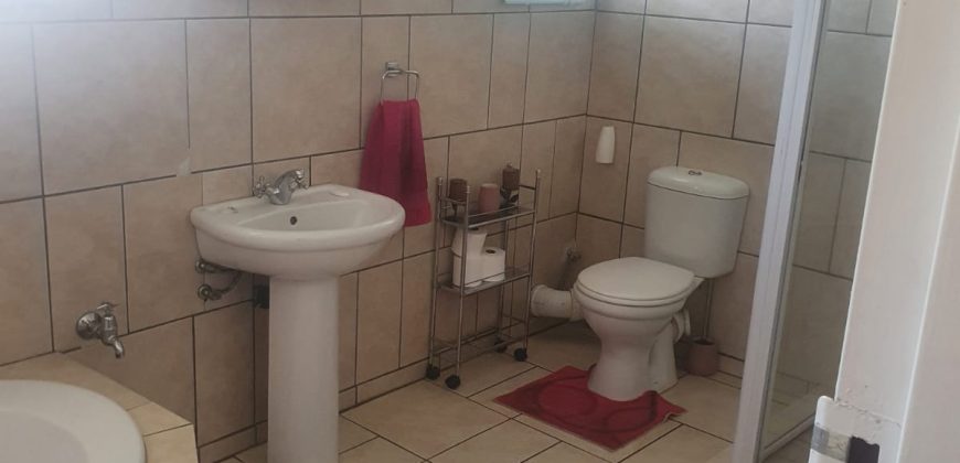 4 Bedroom House for Sale in Vaalpark