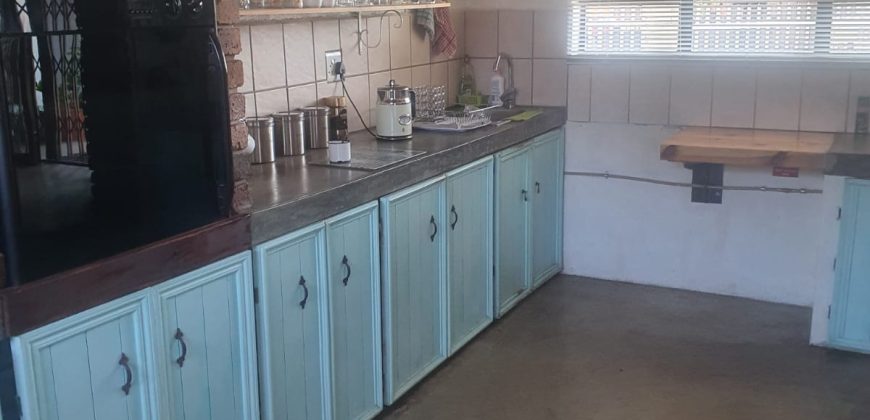 4 Bedroom House for Sale in Vaalpark