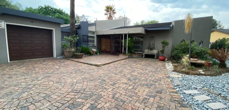 4 Bedroom House for Sale in Sasolburg Ext 23