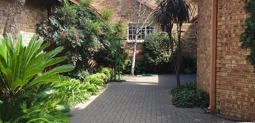 4 Bedroom House for Sale in Vaalpark