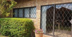 4 Bedroom House for Sale in Vaalpark