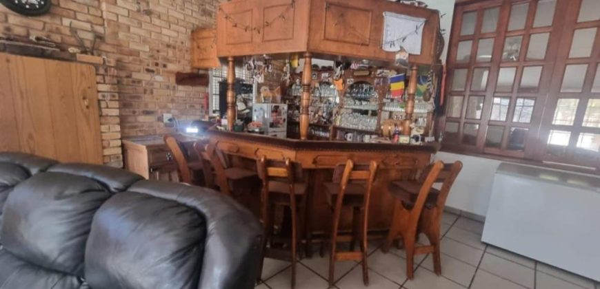 3 Bedroom House for Sale in Sasolburg Ext 4