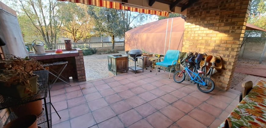 3 Bedroom House for Sale in Vaalpark