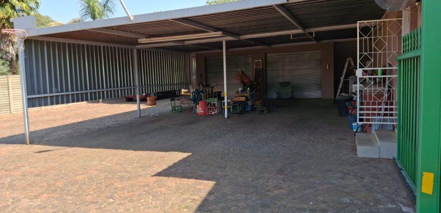 4 Bedroom House for Sale in Vanderbijlpark Sw 5