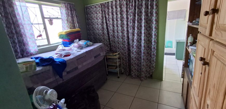 4 Bedroom House for Sale in Vanderbijlpark Sw 5