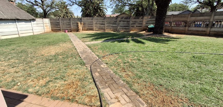 4 Bedroom House for Sale in Vanderbijlpark Sw 5