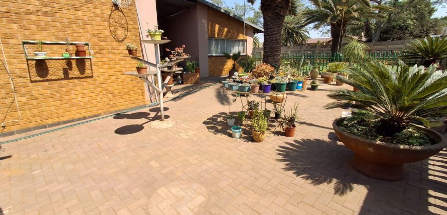 4 Bedroom House for Sale in Vanderbijlpark Sw 5