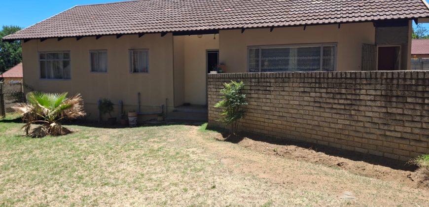 3 Bedroom House for Sale in Sasolburg Ext 10