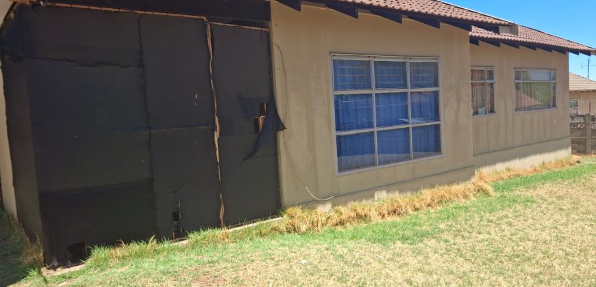 3 Bedroom House for Sale in Sasolburg Ext 10