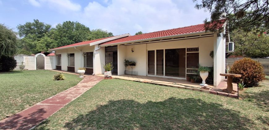 3 Bedroom House for Sale in Sasolburg Central