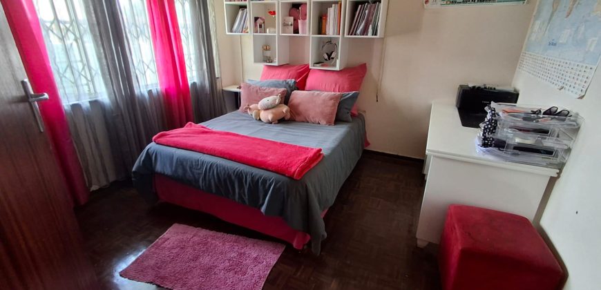 3 Bedroom House for Sale in Vaalpark