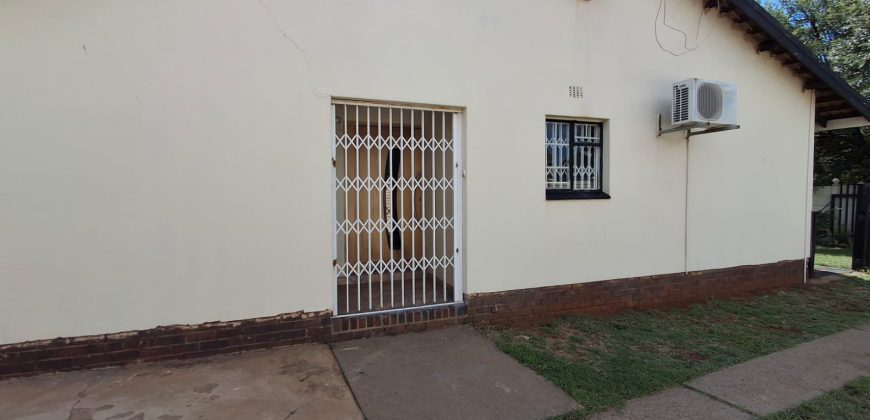 3 Bedroom House for Sale in Vaalpark
