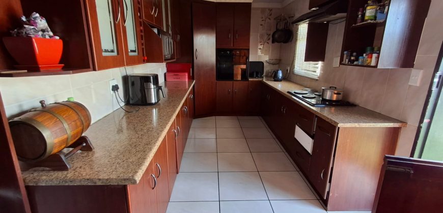 3 Bedroom House for Sale in Vaalpark