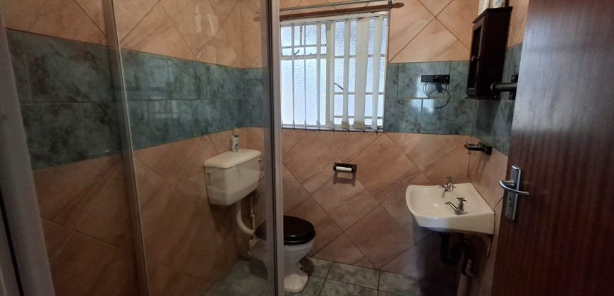 3 Bedroom House for Sale in Vaalpark