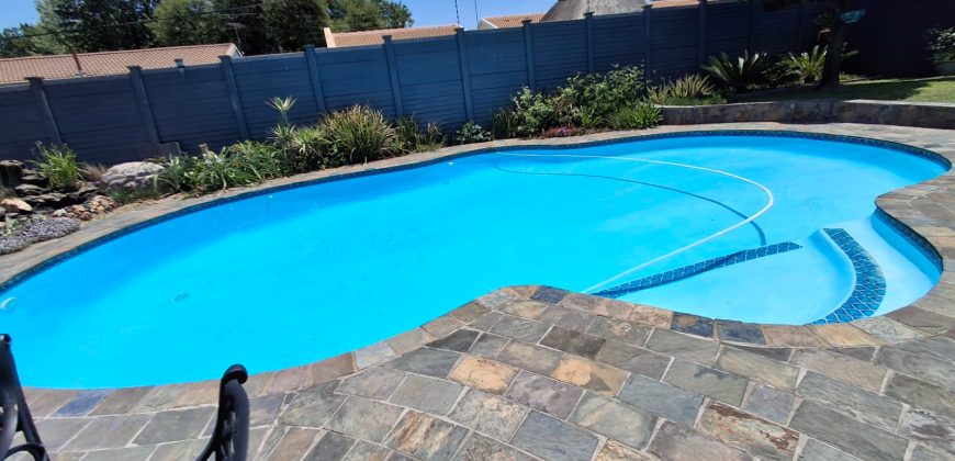3 Bedroom House for Sale in Sasolburg Ext 11