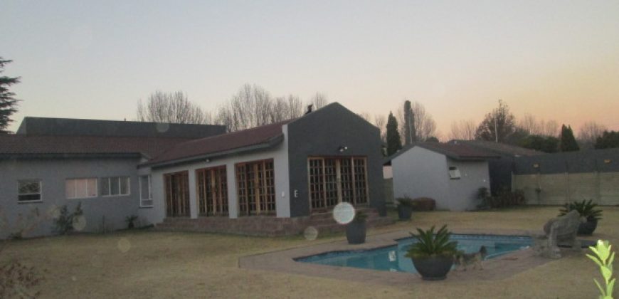 4 Bedroom House for Sale in Sasolburg Central