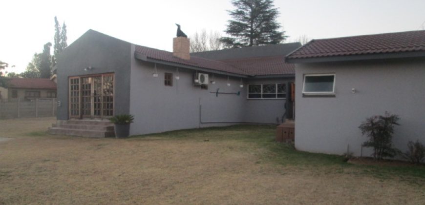 4 Bedroom House for Sale in Sasolburg Central