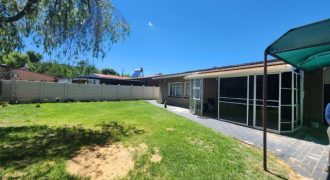 3 Bedroom House for Sale in Sasolburg Central