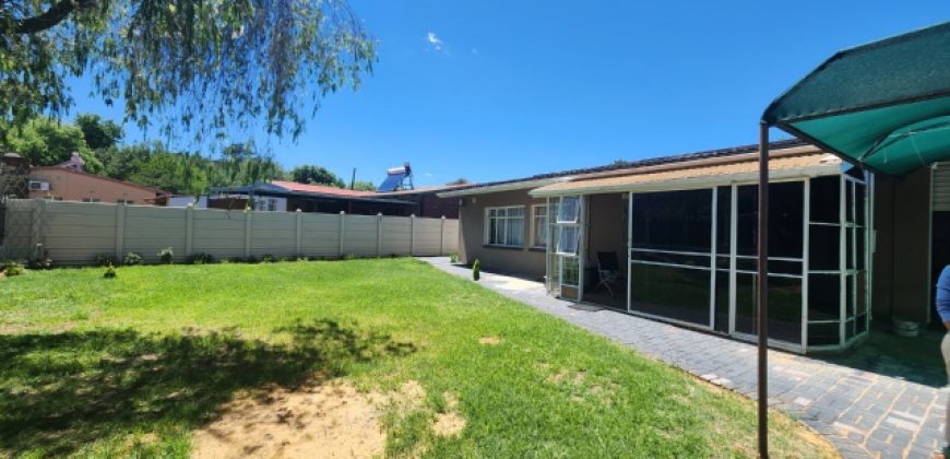 3 Bedroom House for Sale in Sasolburg Central