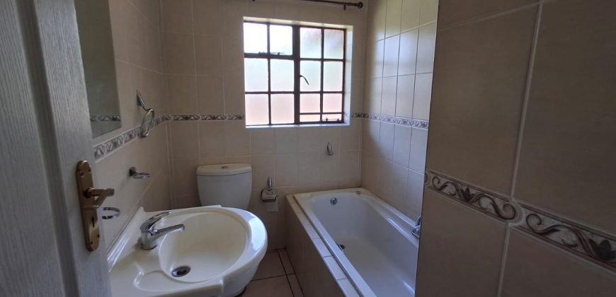 3 Bedroom Apartment / Flat for Sale in Vaalpark