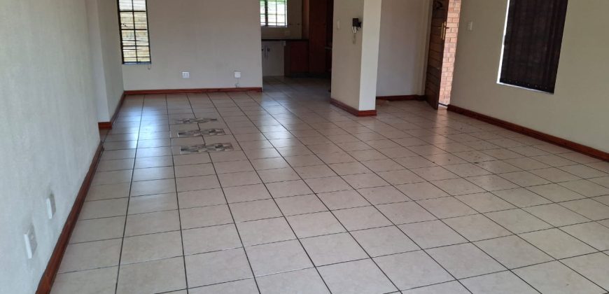 3 Bedroom Apartment / Flat for Sale in Vaalpark