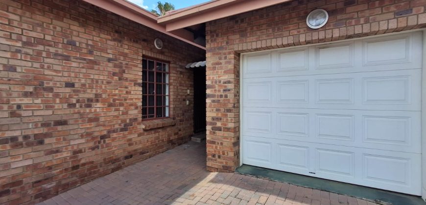 3 Bedroom Apartment / Flat for Sale in Vaalpark