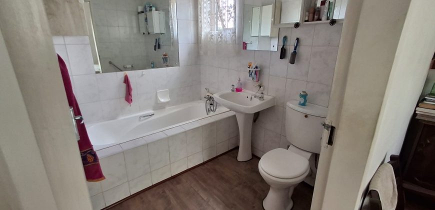 3 Bedroom Apartment / Flat for Sale in Vaalpark