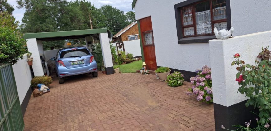 2 Bedroom Apartment / Flat for Sale in Vaalpark