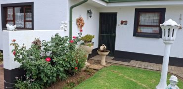 2 Bedroom Apartment / Flat for Sale in Vaalpark