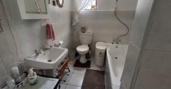2 Bedroom Apartment / Flat for Sale in Vaalpark